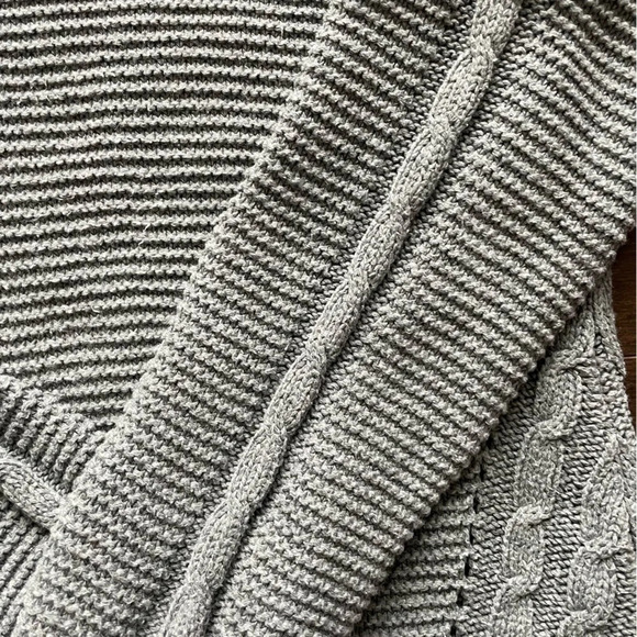 Vintage Sears - Grey Knit Sweater in Women’s Medium - Picture 6 of 7